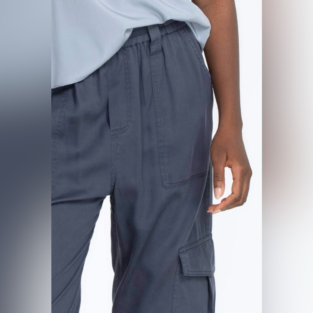 EUC Johnny Was Cargo Pants 🩷 - Picture 4 of 10